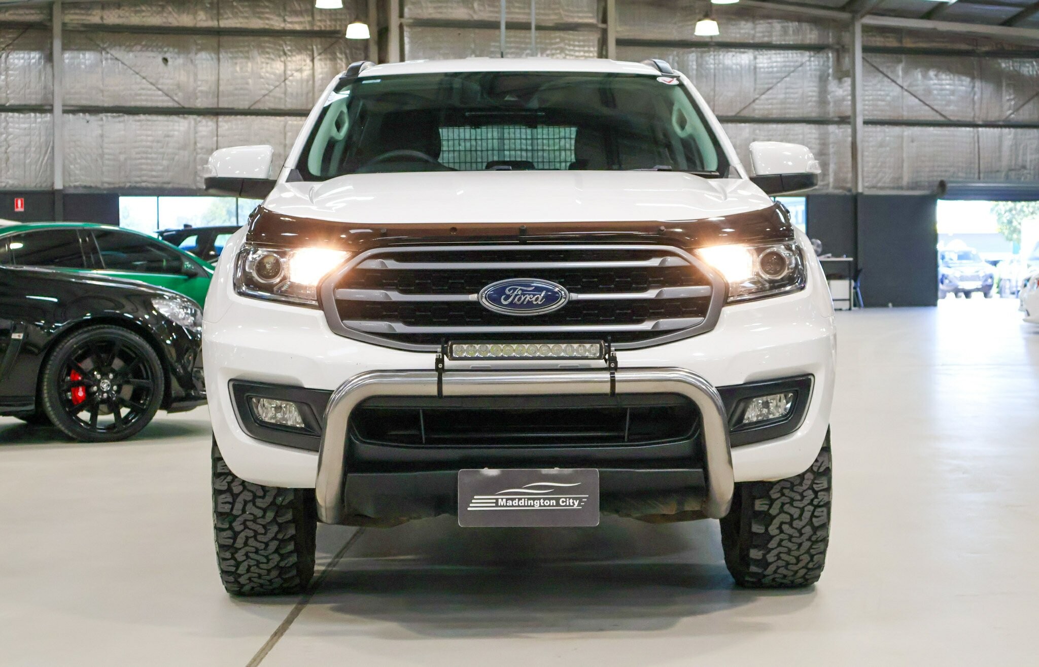 Ford Everest image 2