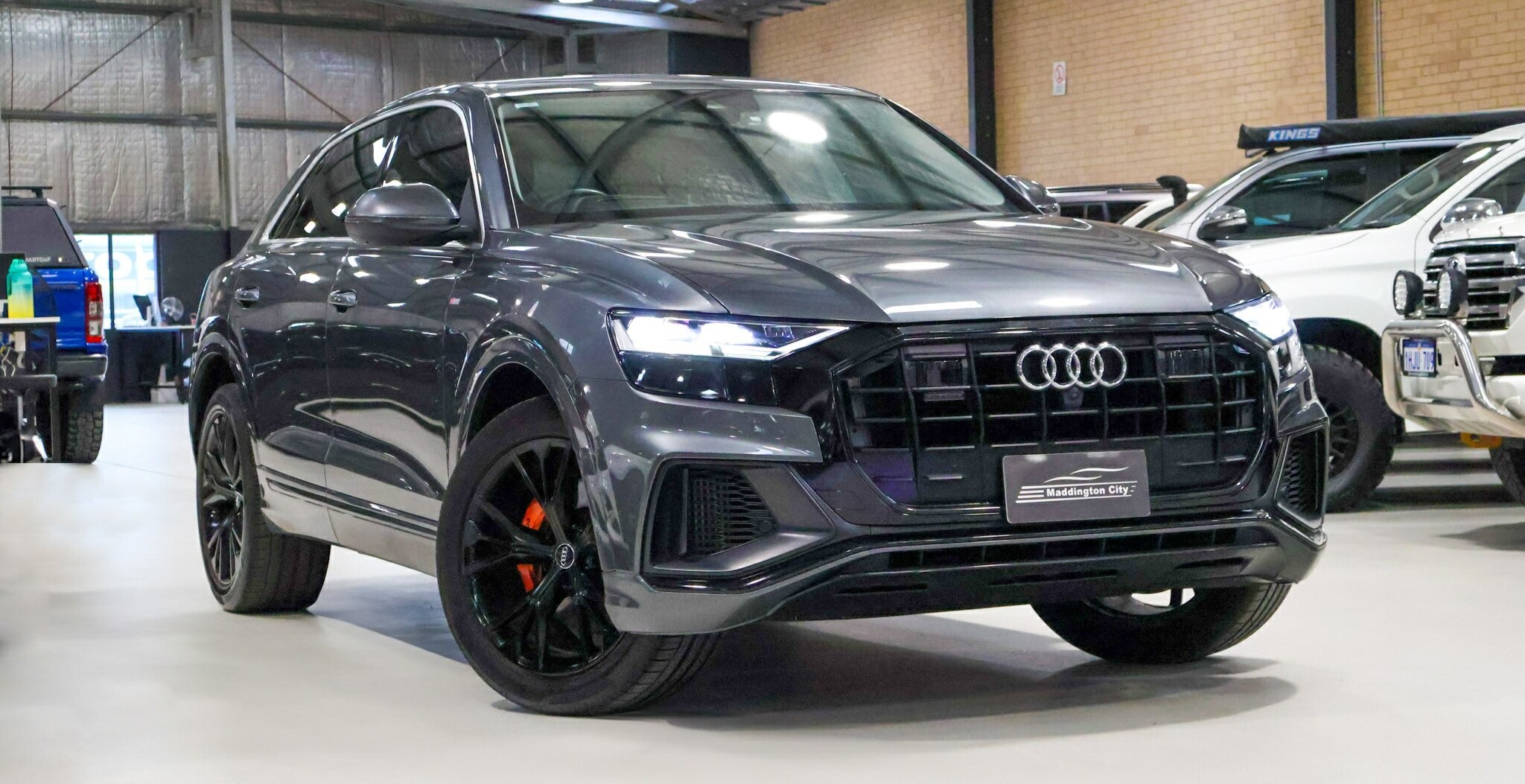 Audi Q8 image 1