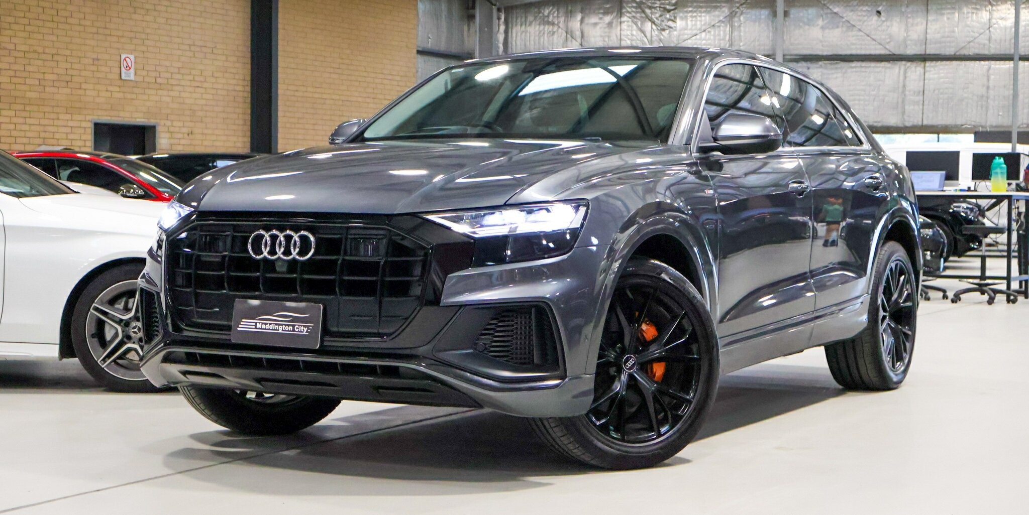 Audi Q8 image 3