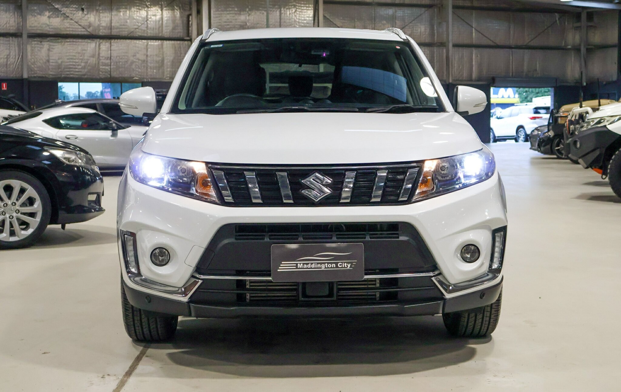 Suzuki Vitara image 2