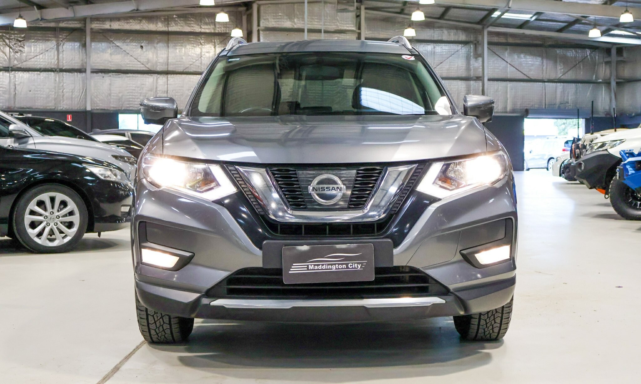 Nissan X-trail image 2