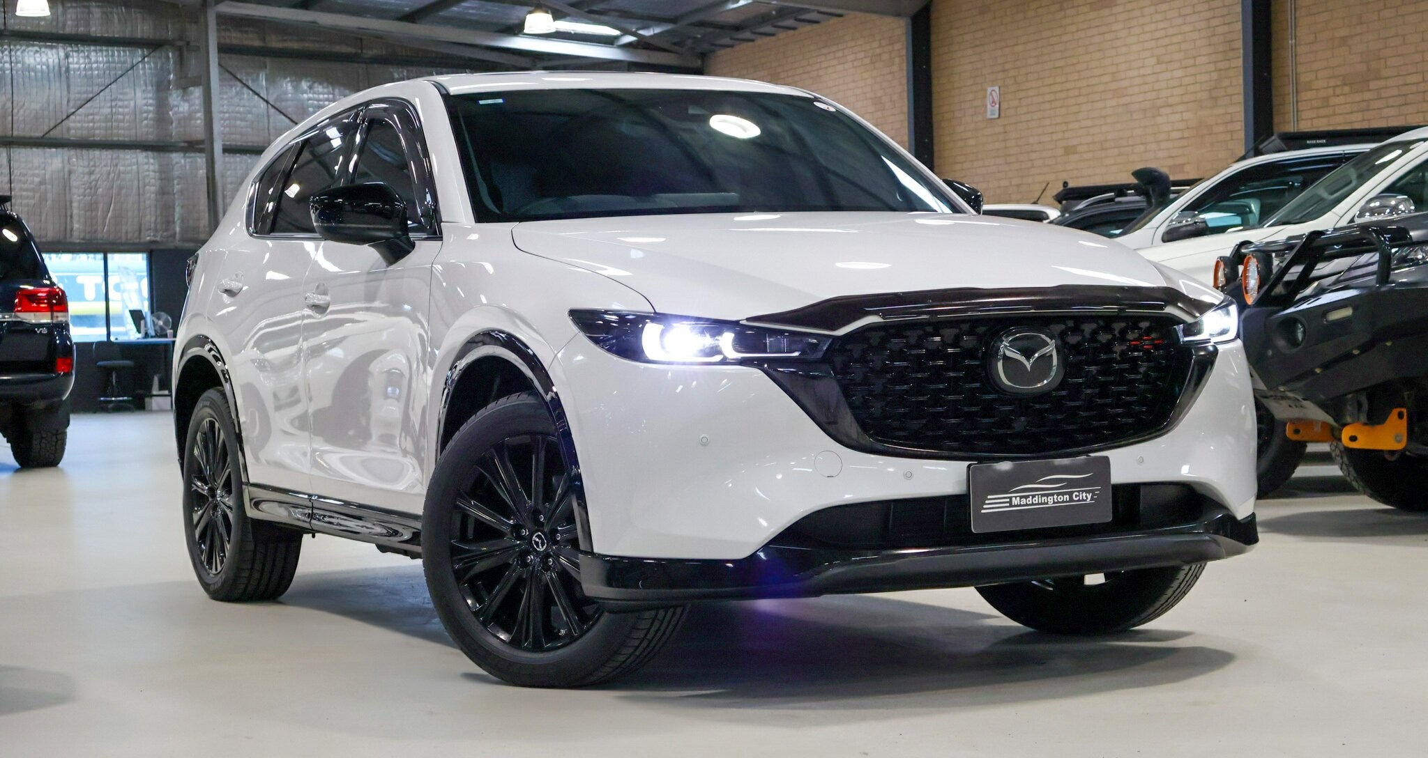 Mazda Cx-5 image 1