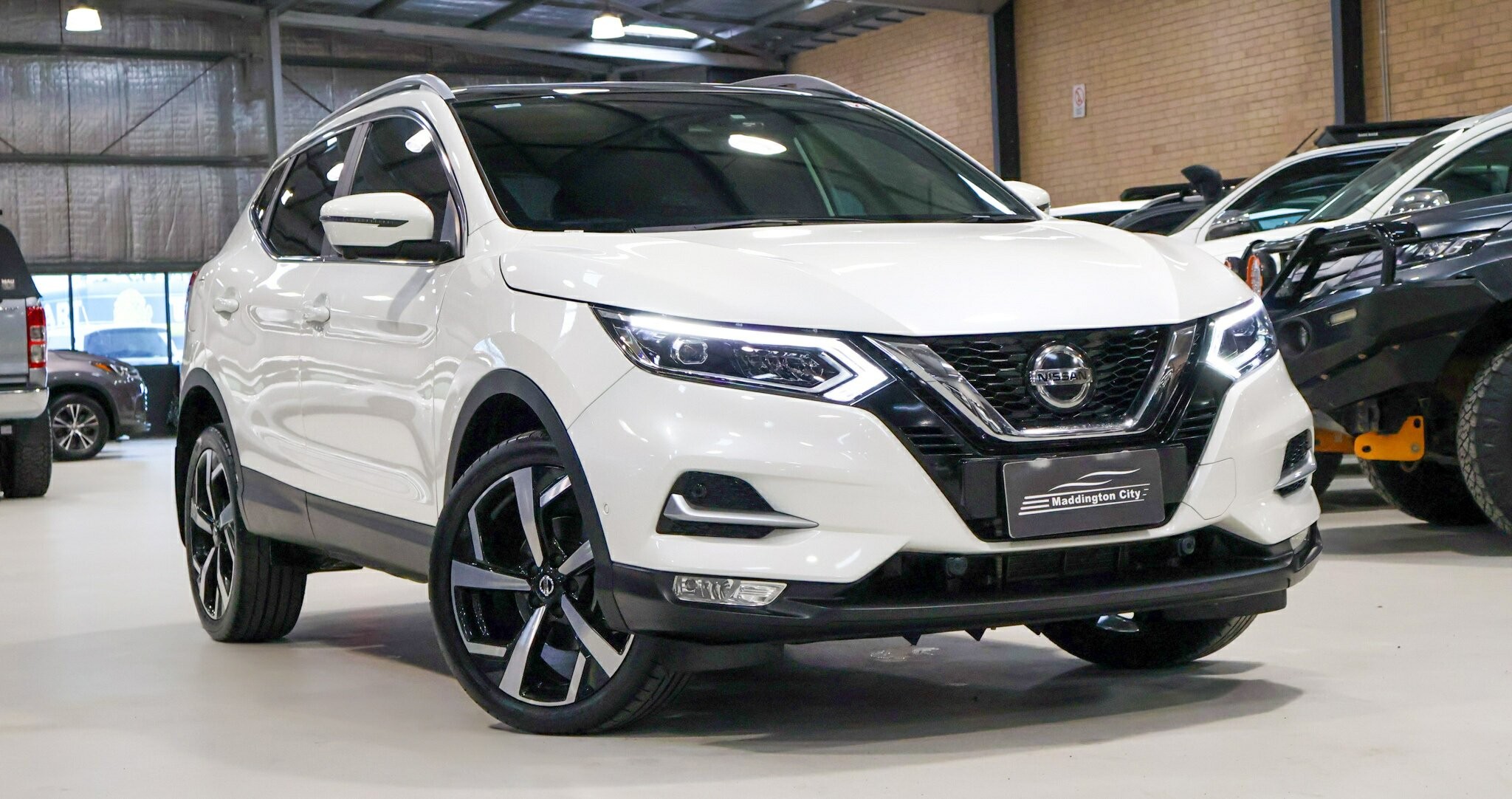 Nissan Qashqai image 1