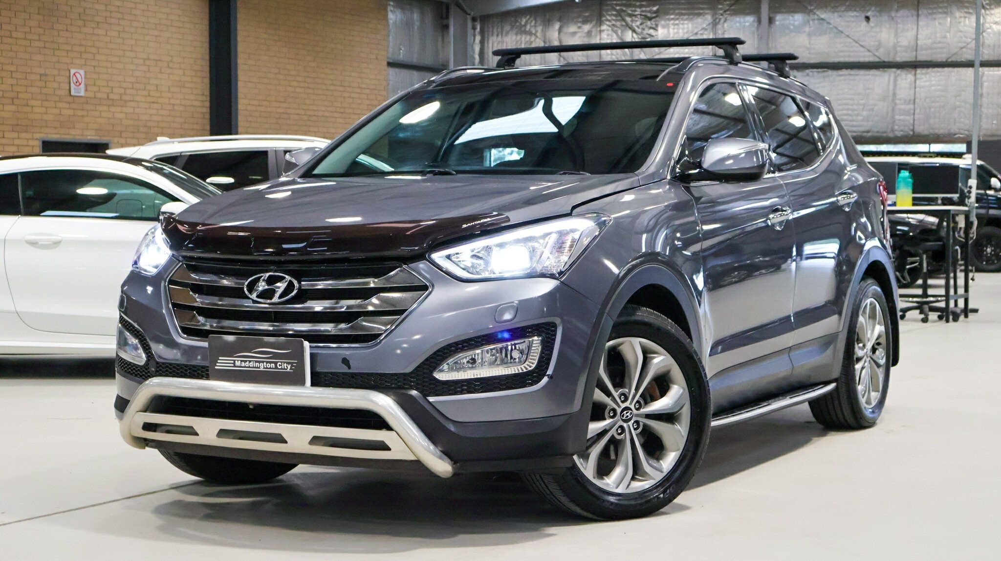 Hyundai Santa Fe image 3