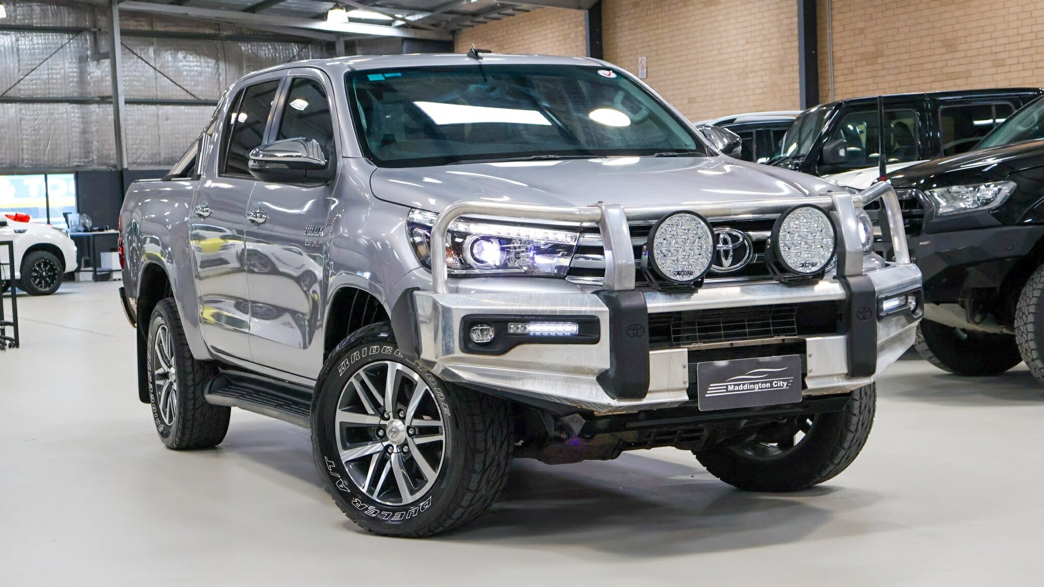 Toyota Hilux image 1