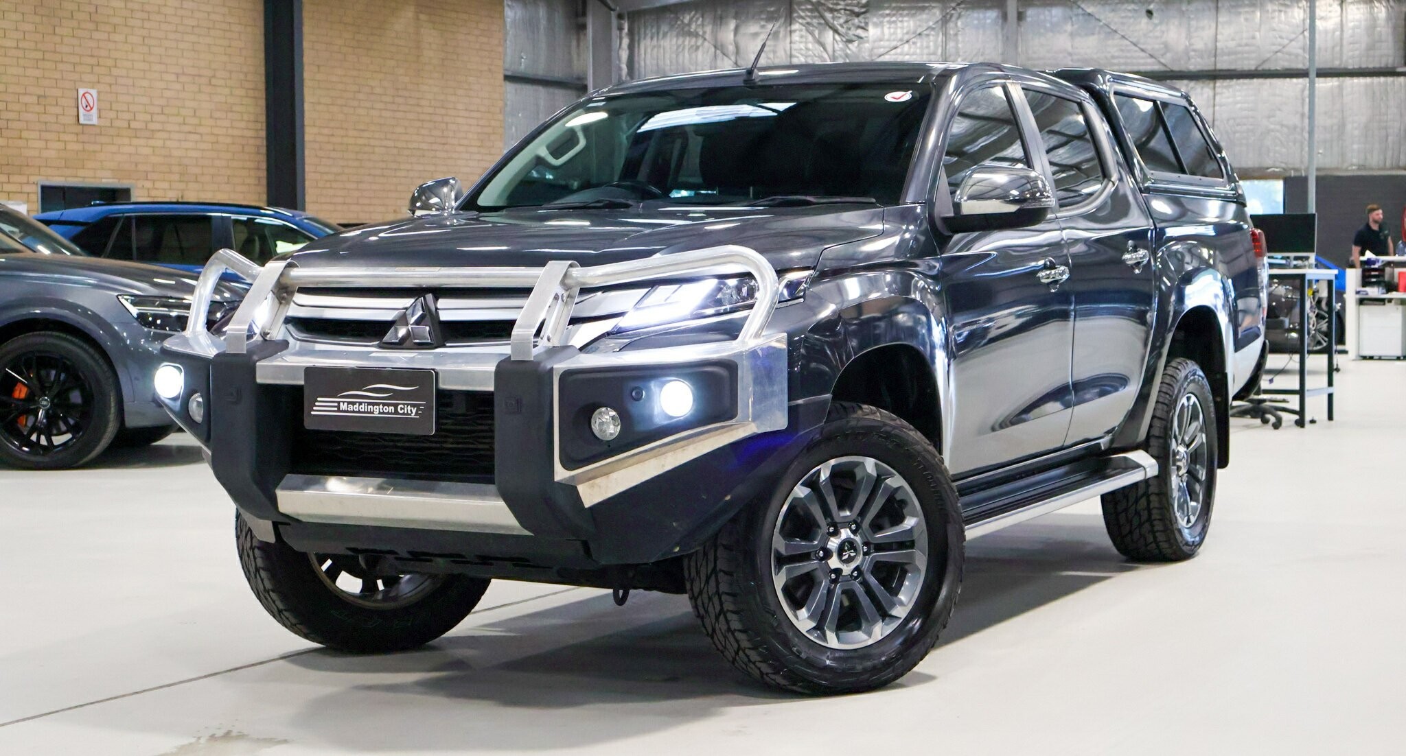 Mitsubishi Triton image 3