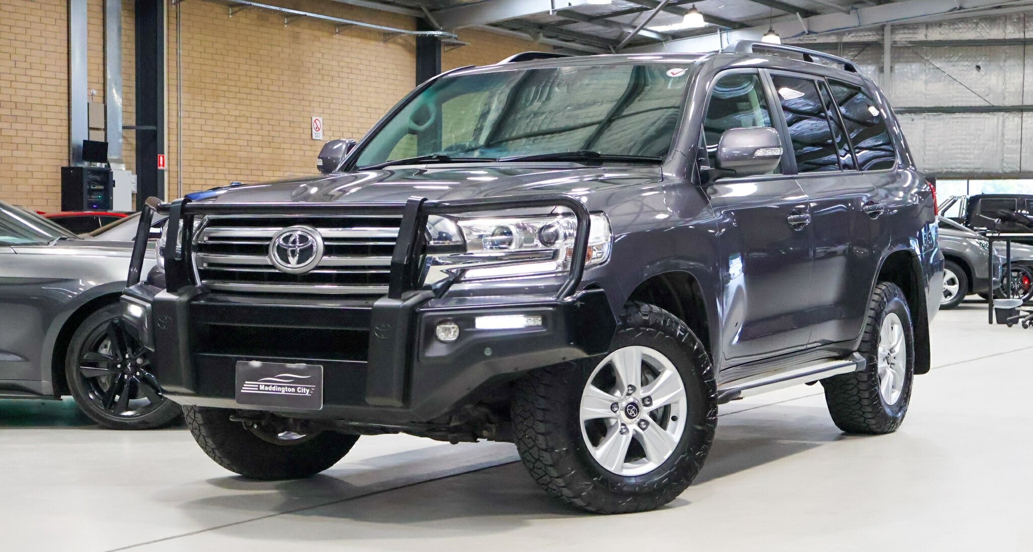 Toyota Landcruiser image 3