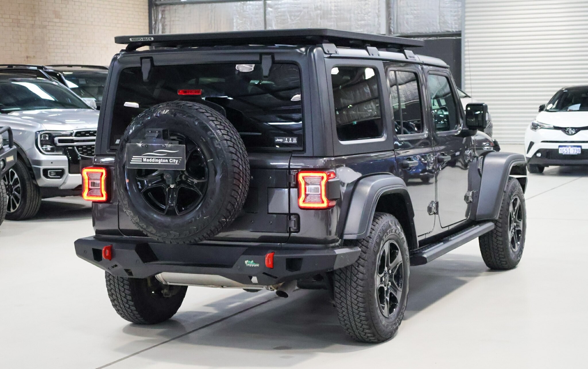 Jeep Wrangler image 4