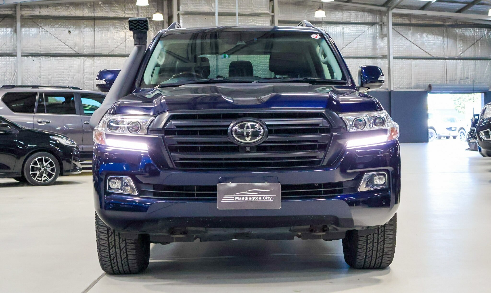 Toyota Landcruiser image 2