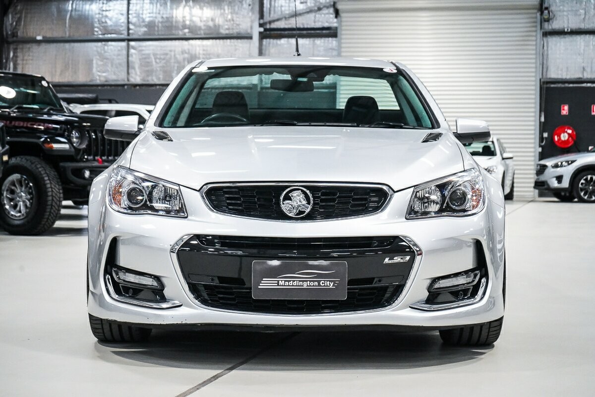 Holden Ute image 4