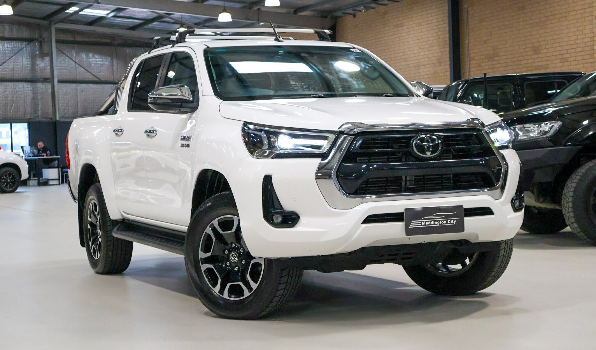 Toyota Hilux image 1