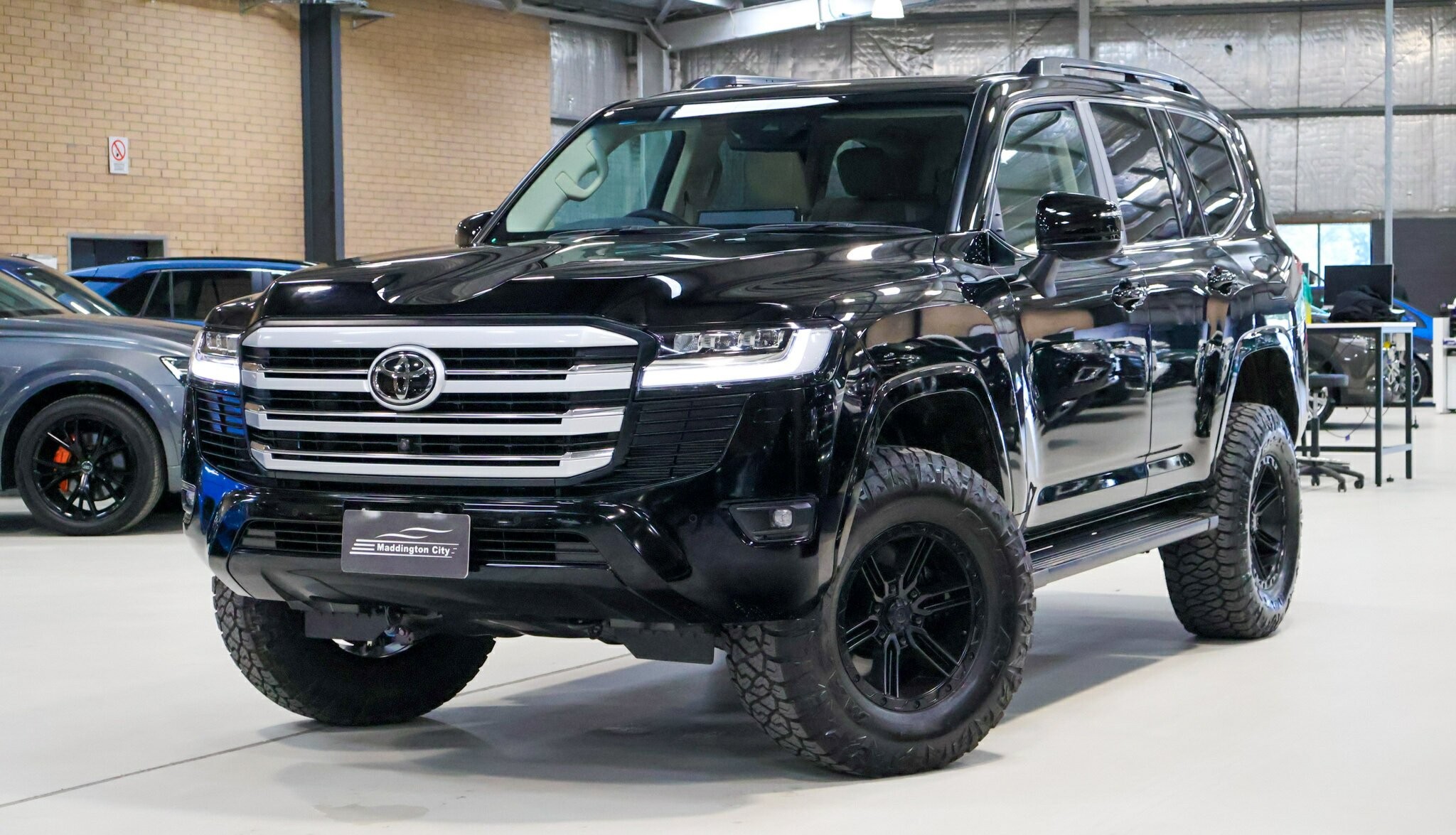 Toyota Landcruiser image 3