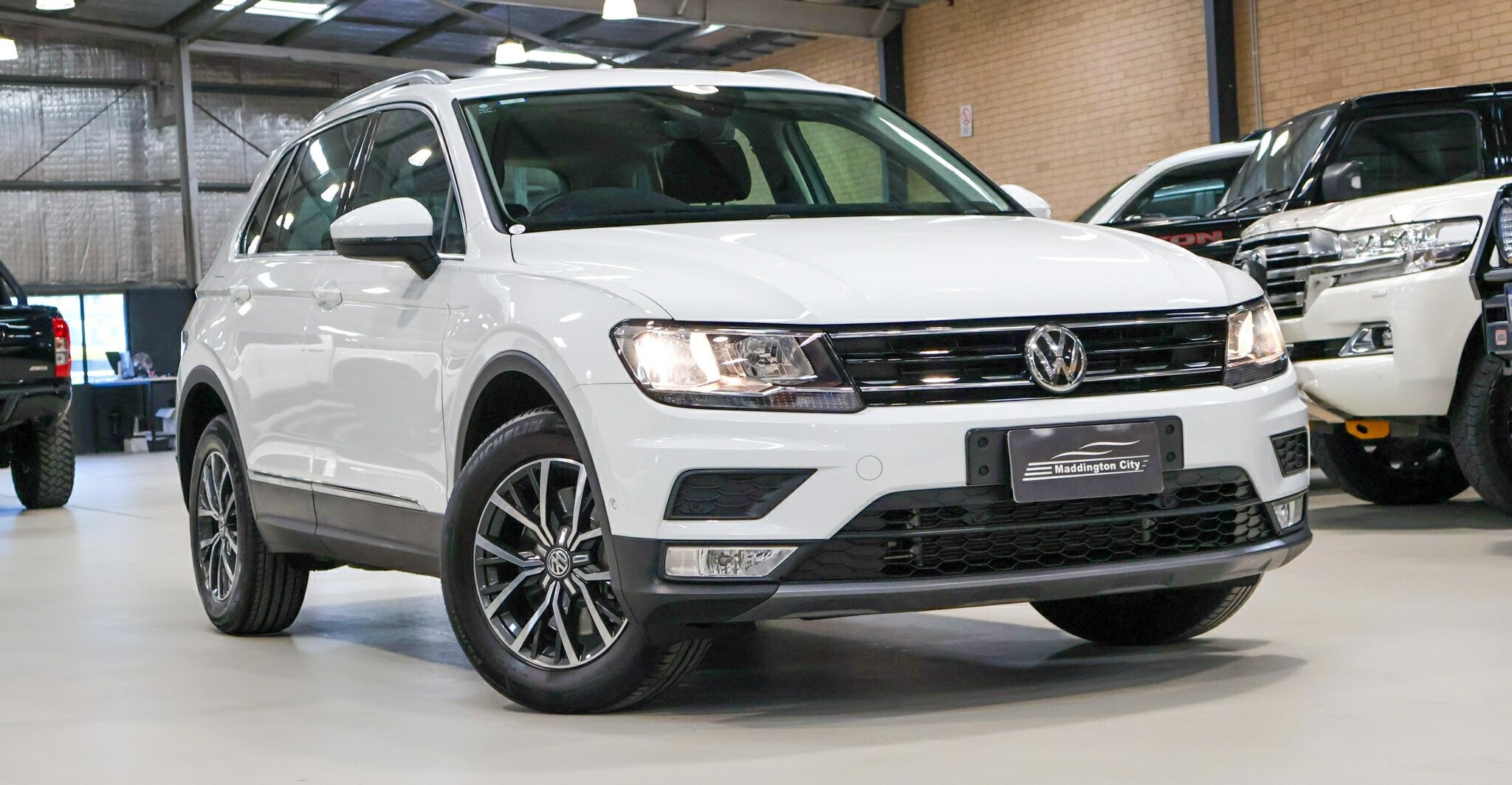 Volkswagen Tiguan image 1