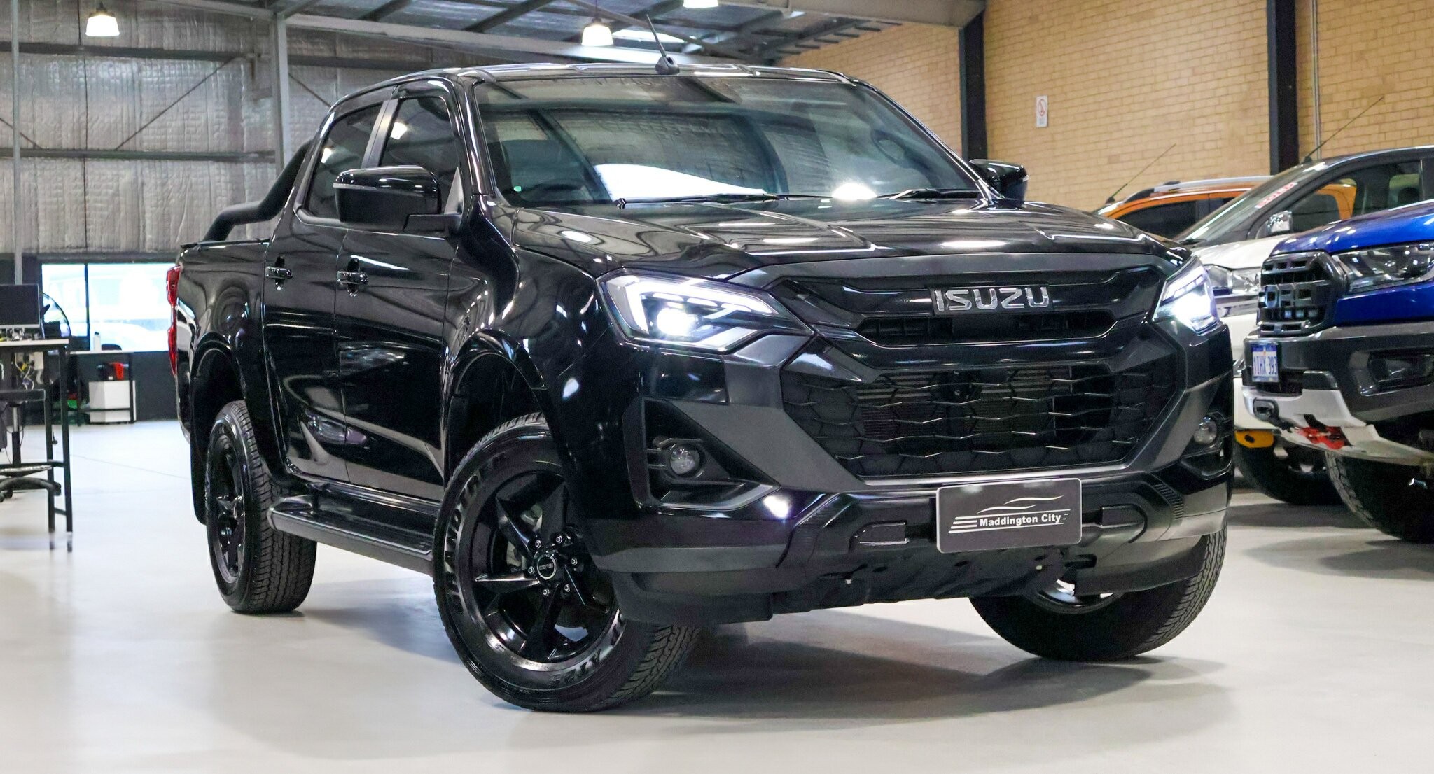 Isuzu D-max image 1