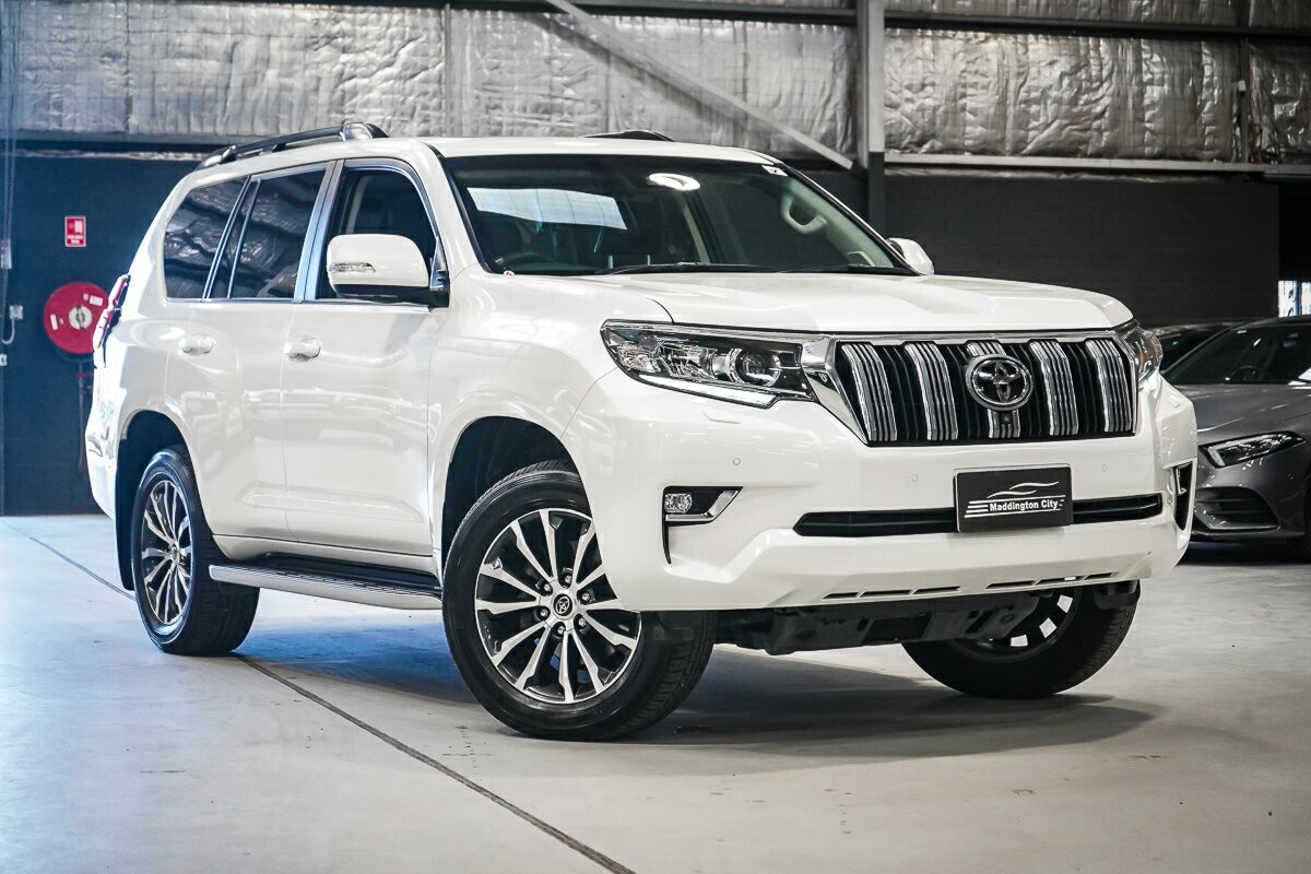 Toyota Landcruiser Prado image 1