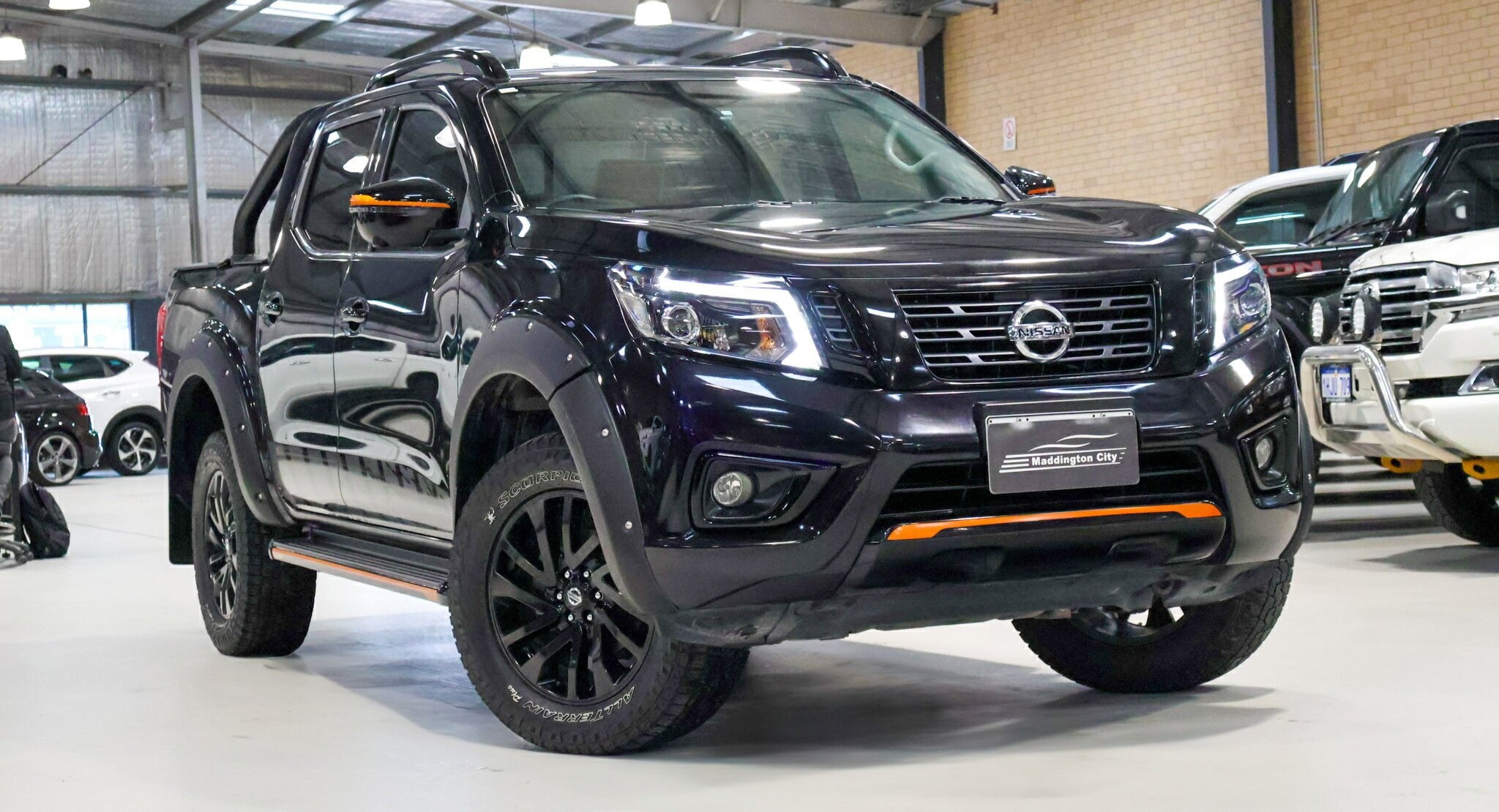 Nissan Navara image 1