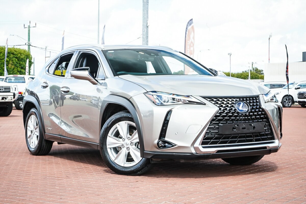 Lexus Ux image 1