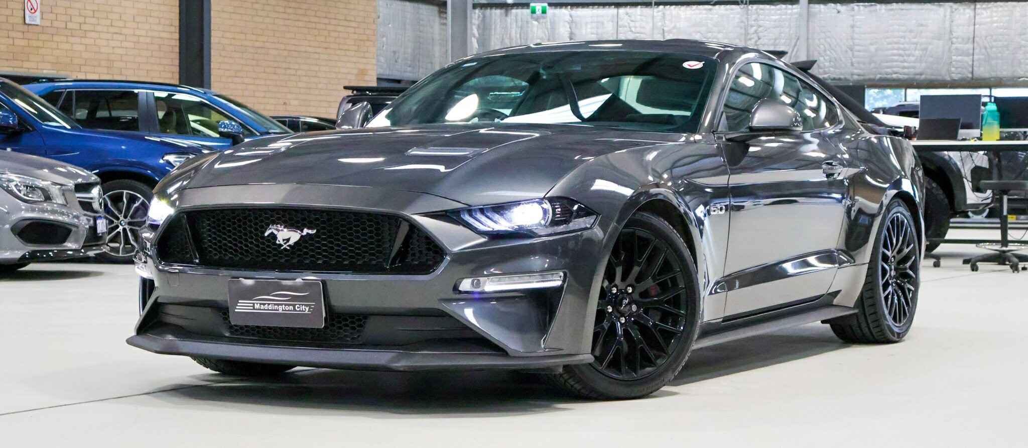 Ford Mustang image 3