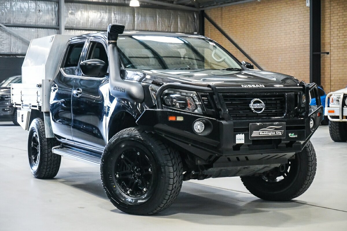 Nissan Navara image 1