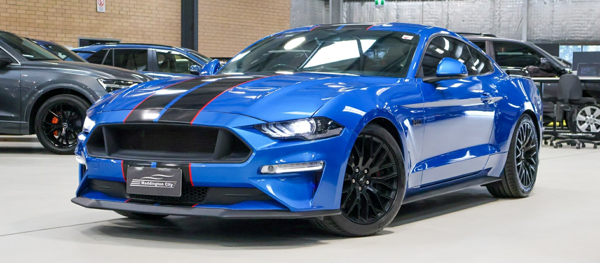 Ford Mustang image 3