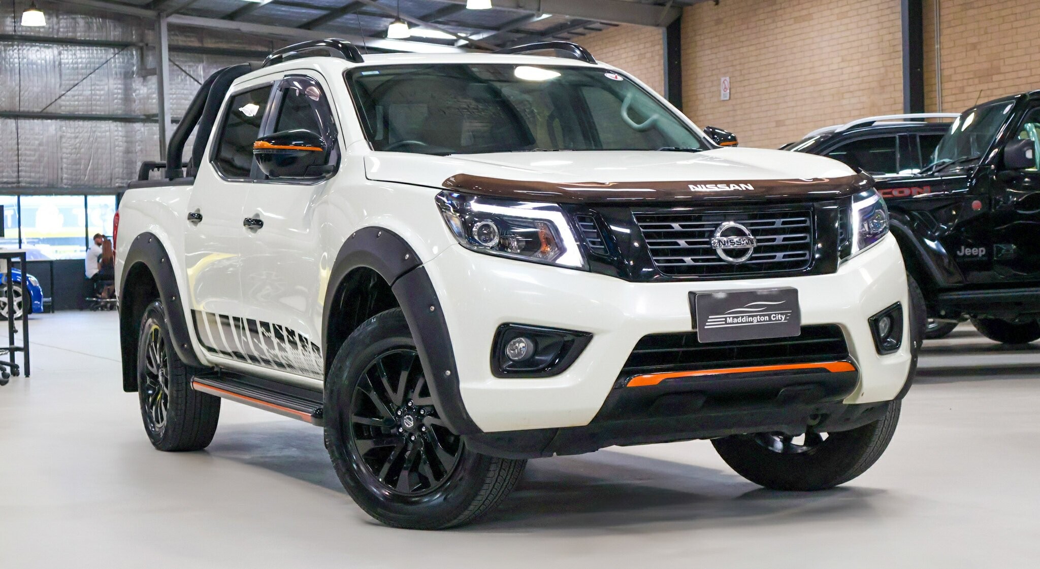 Nissan Navara image 1