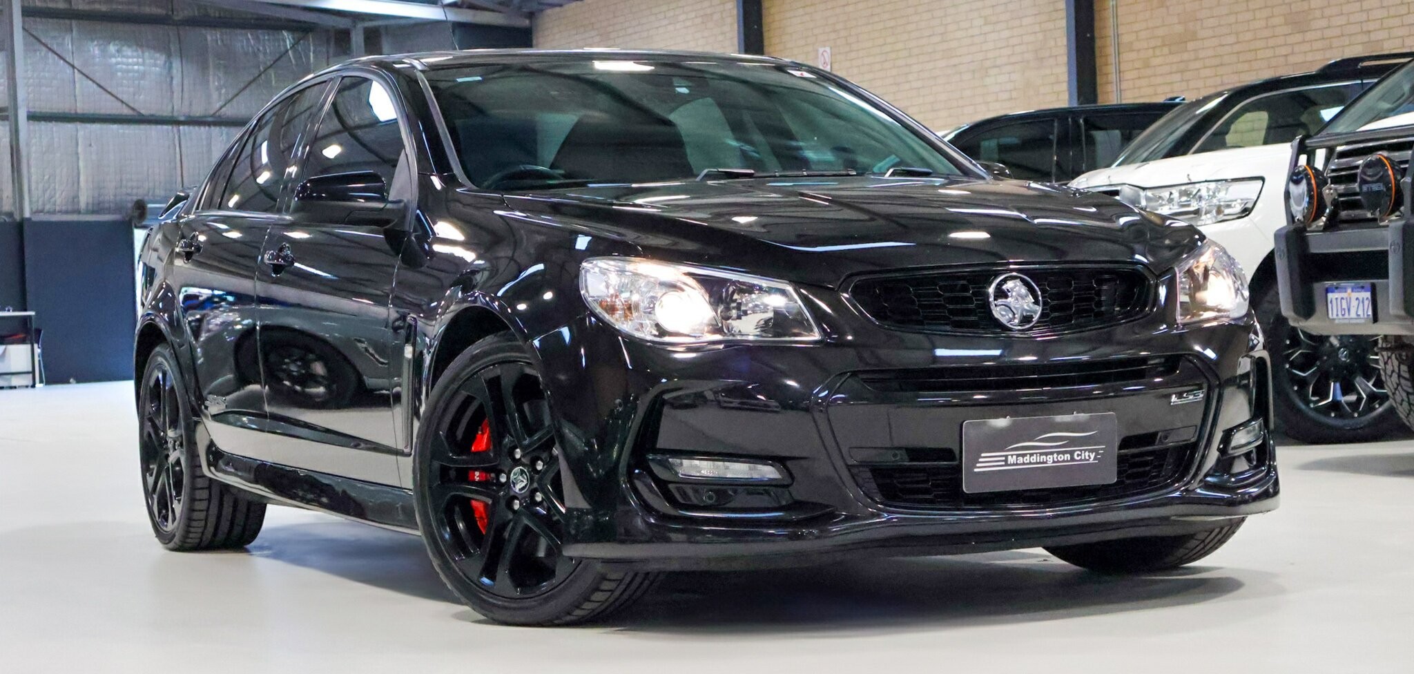 Holden Commodore image 1