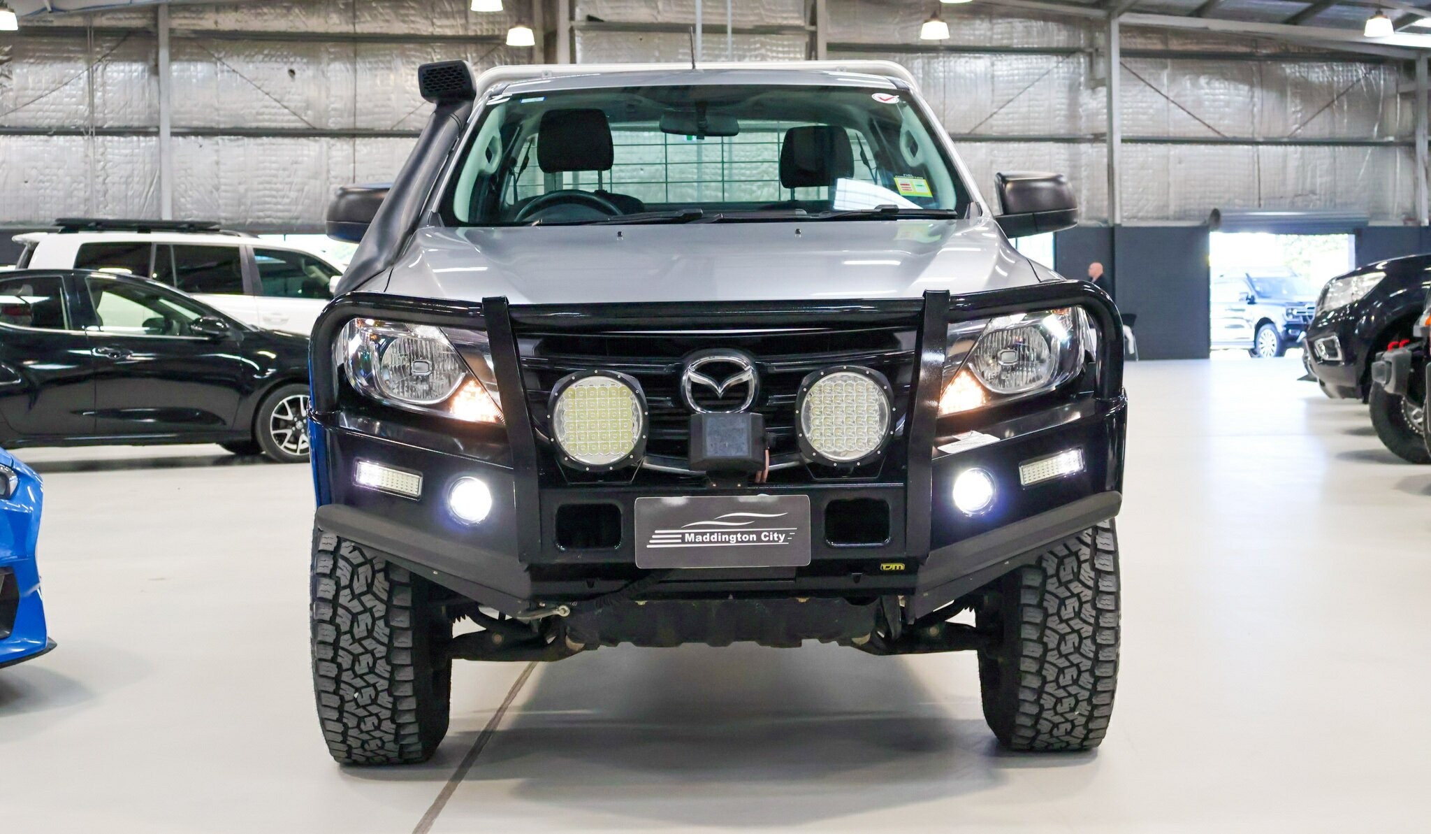 Mazda Bt-50 image 2