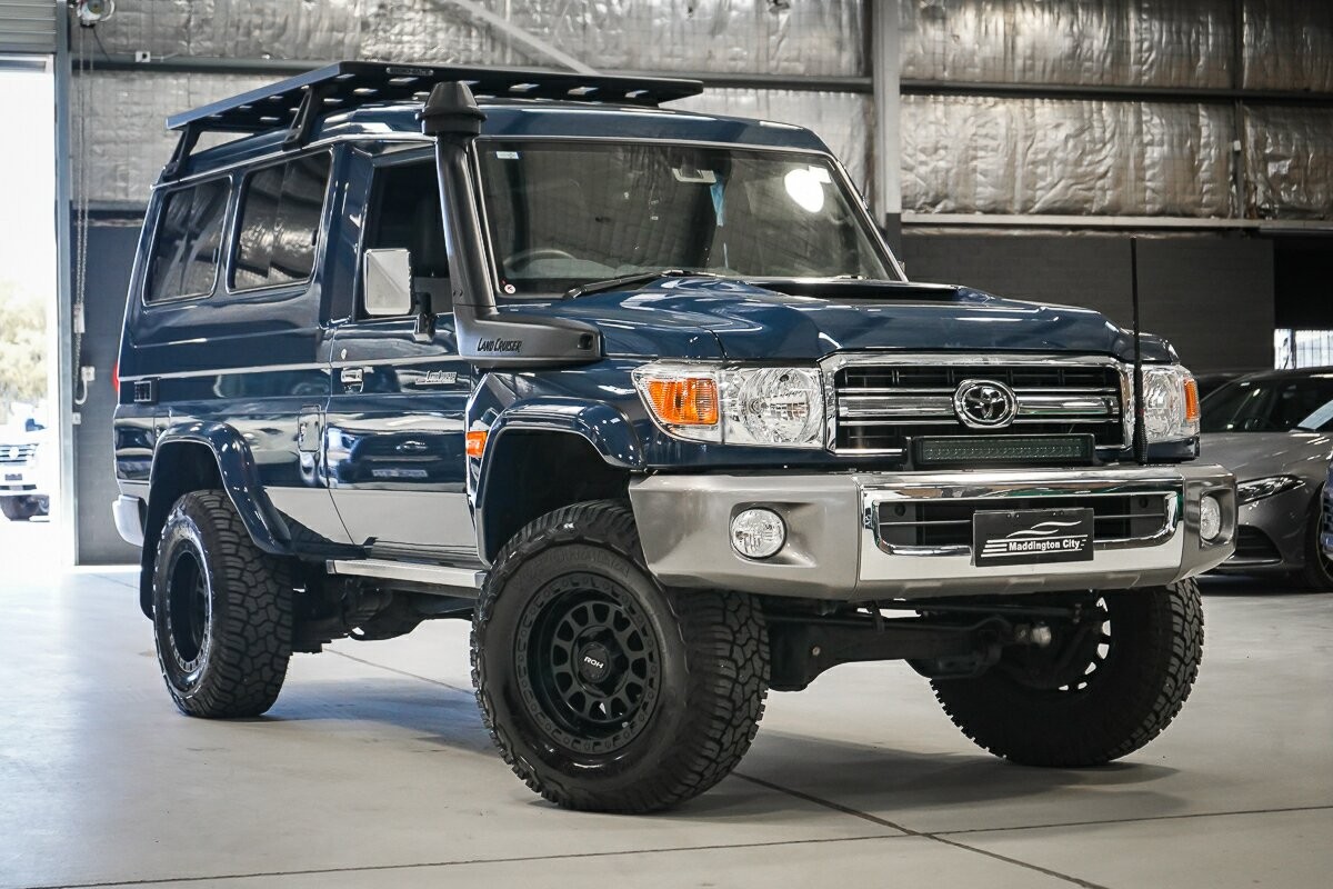 Toyota Landcruiser image 1