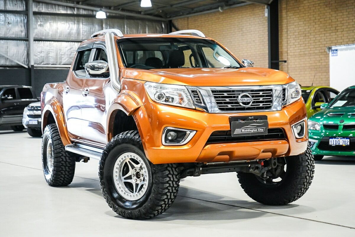 Nissan Navara image 1