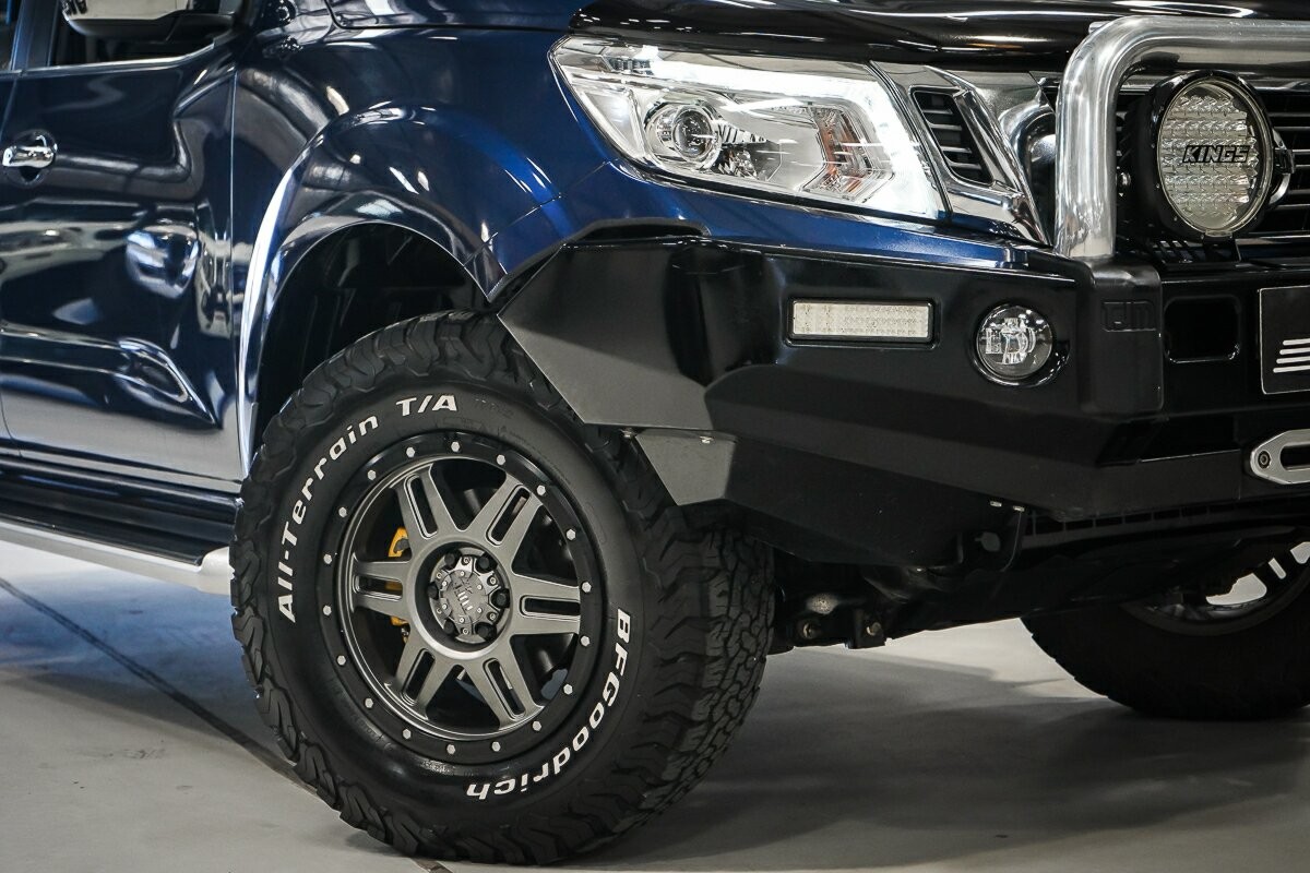 Nissan Navara image 2