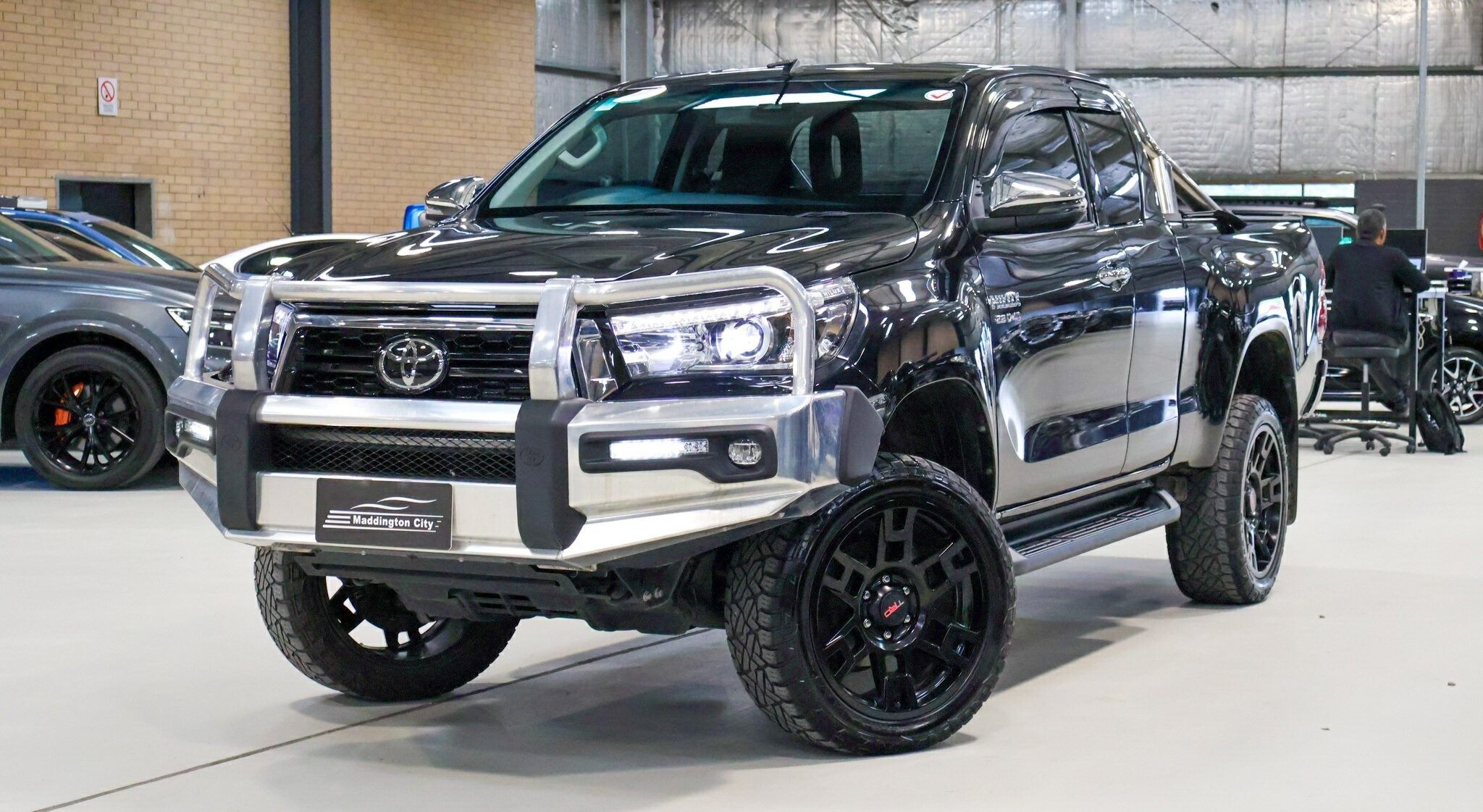 Toyota Hilux image 3