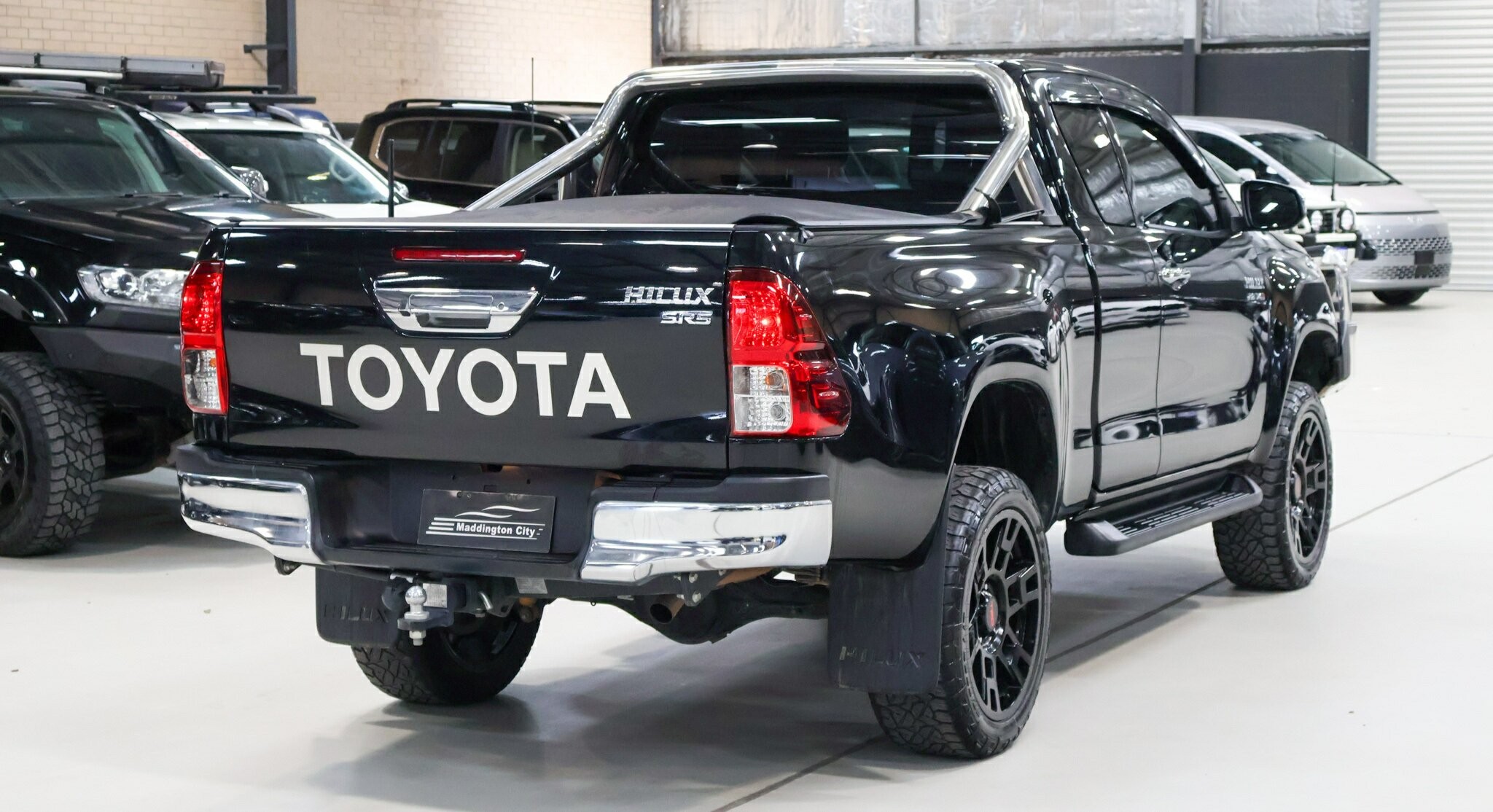 Toyota Hilux image 4