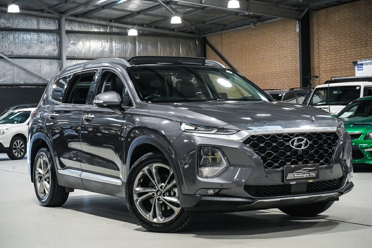 Hyundai Santa Fe image 1