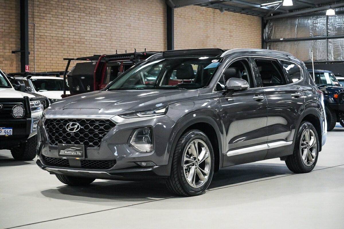 Hyundai Santa Fe image 4