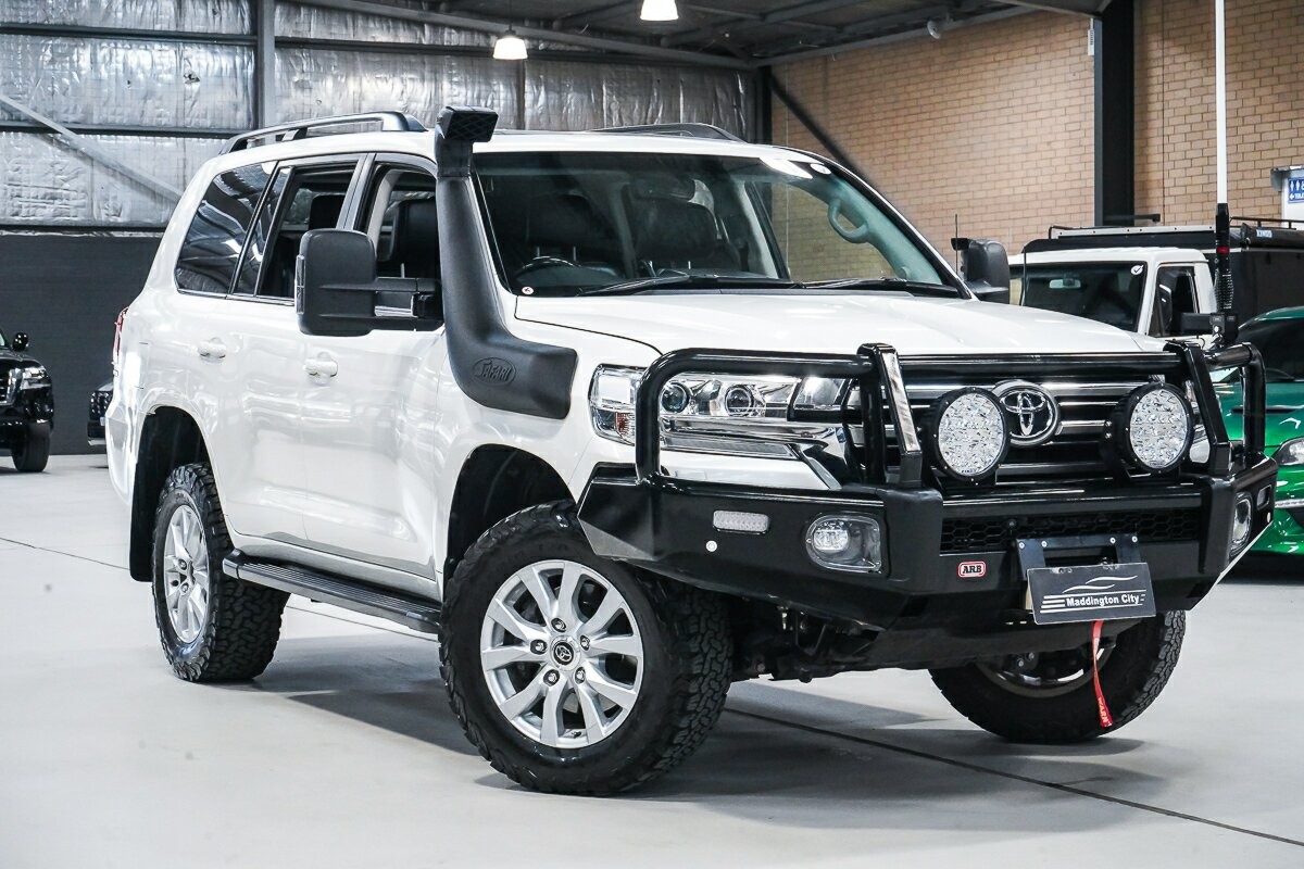 Toyota Landcruiser image 1