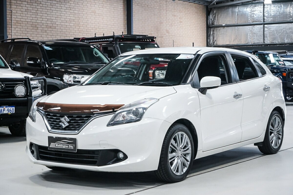 Suzuki Baleno image 4