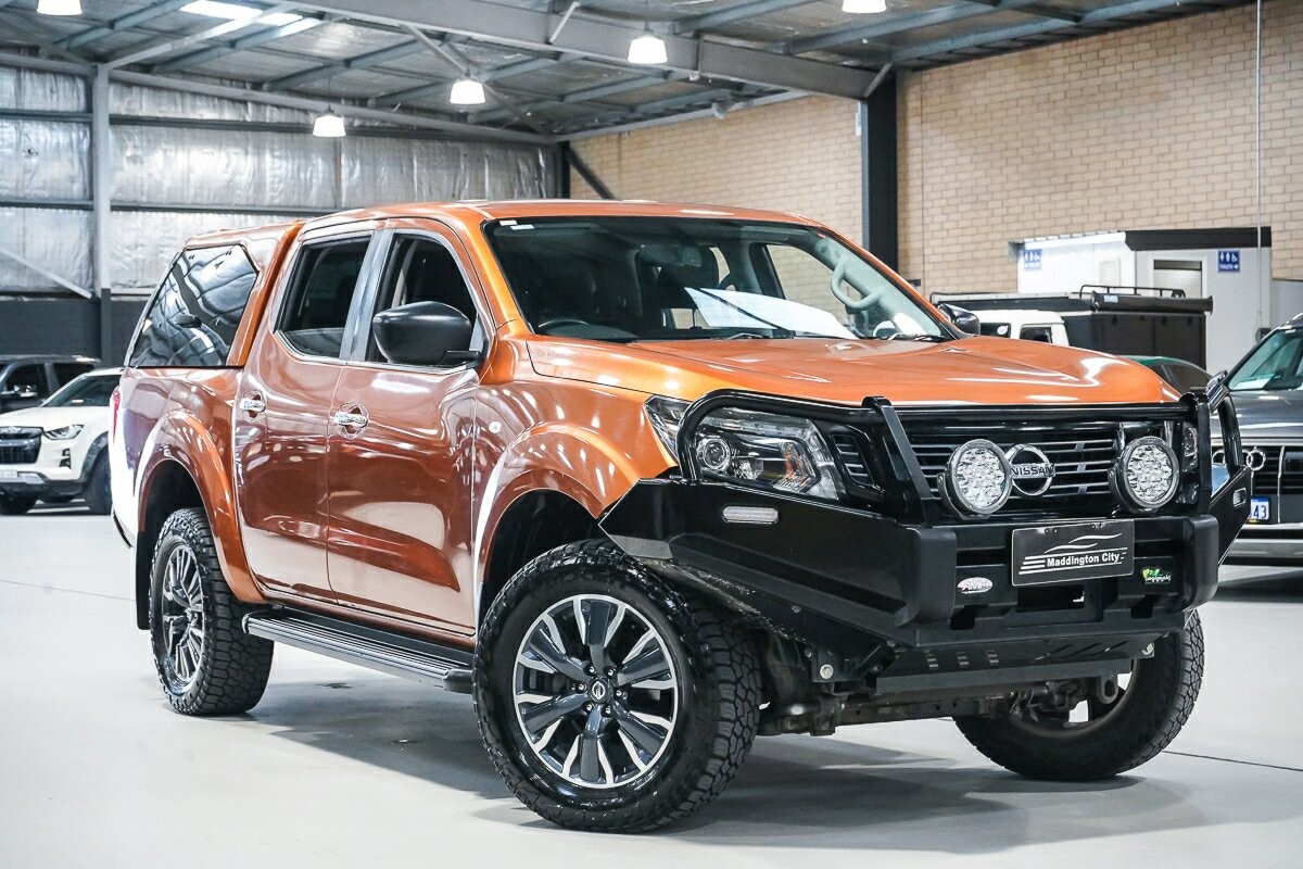 Nissan Navara image 1