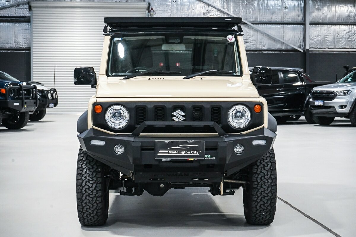 Suzuki Jimny image 3