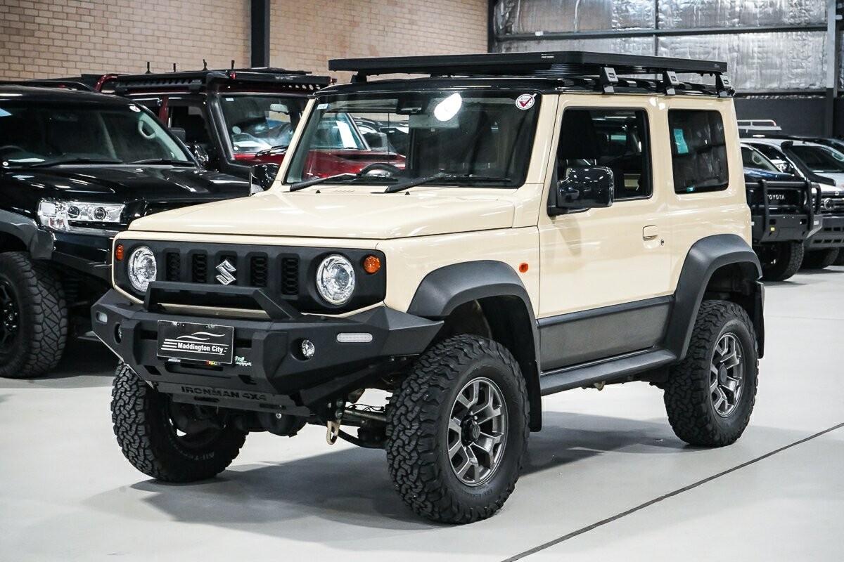 Suzuki Jimny image 4