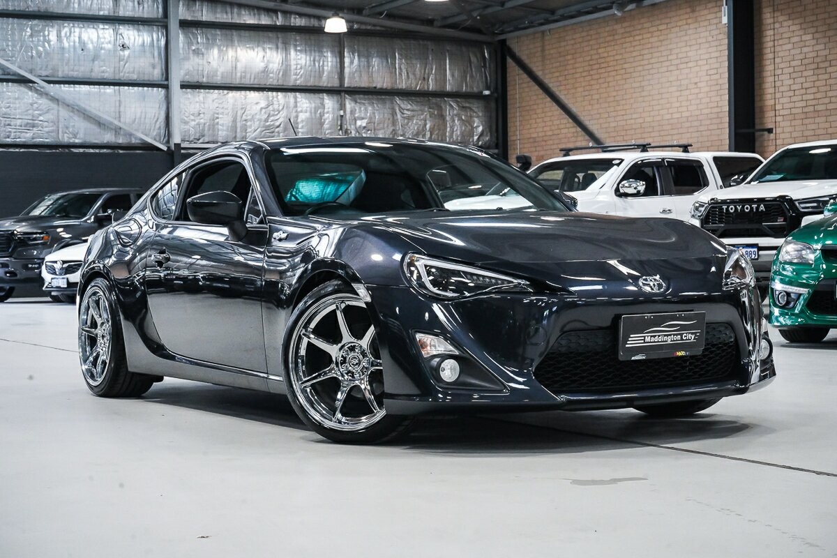 Toyota 86 image 1