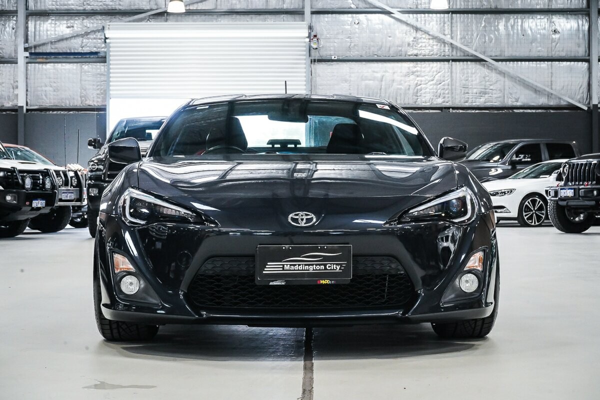 Toyota 86 image 3