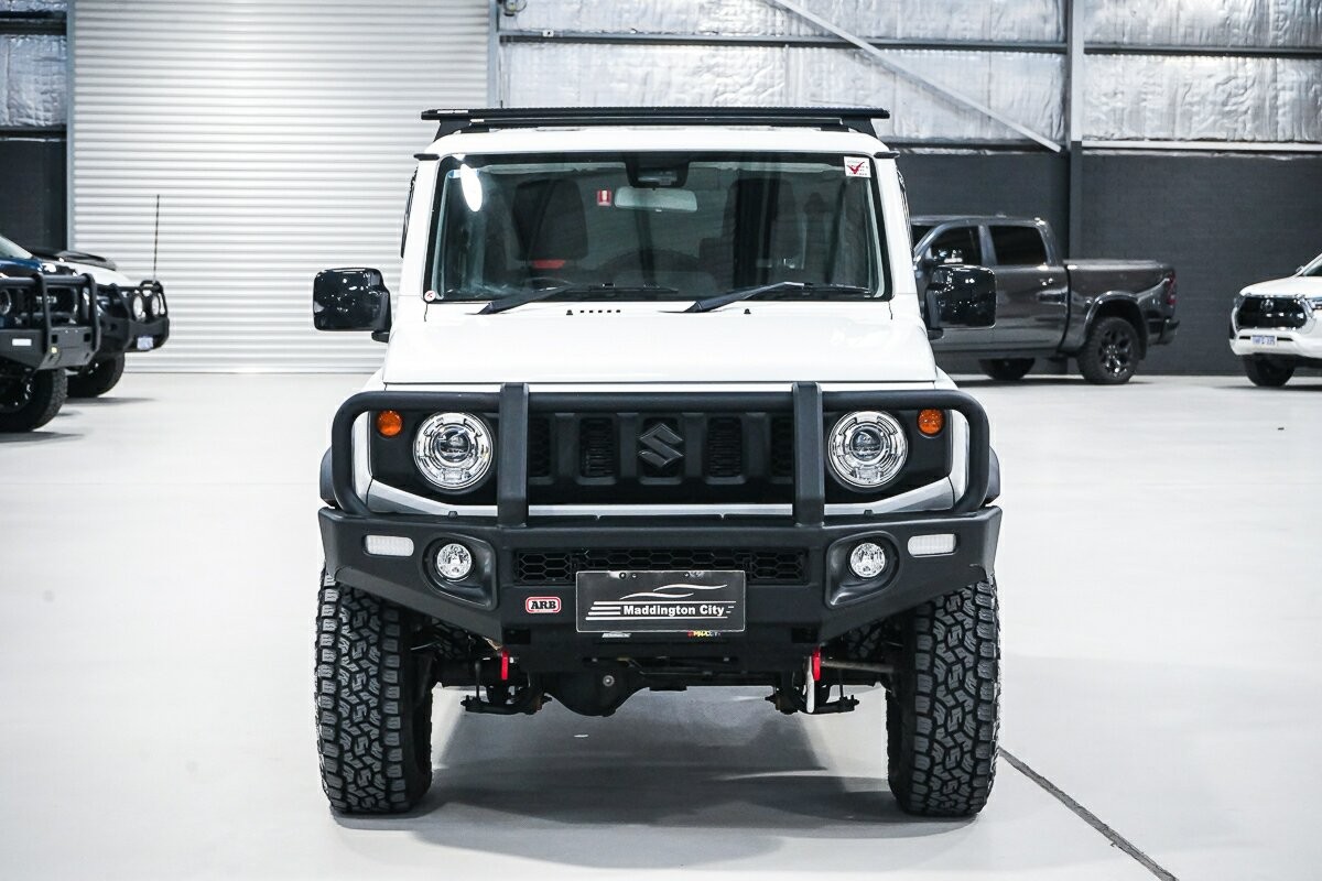 Suzuki Jimny image 3