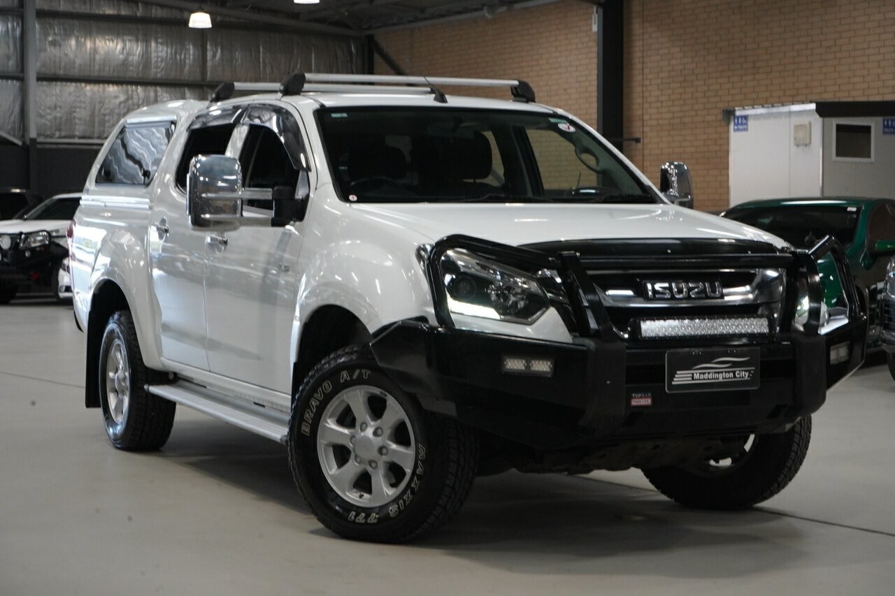 Isuzu D-max image 1