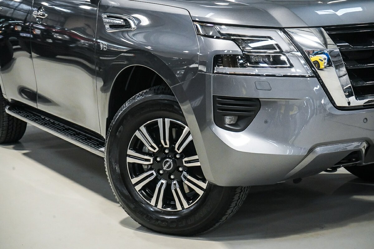 Nissan Patrol image 2