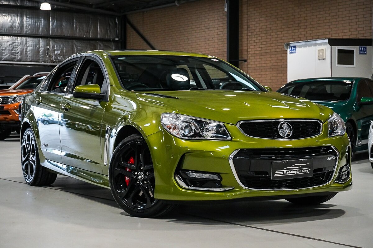 Holden Commodore image 1