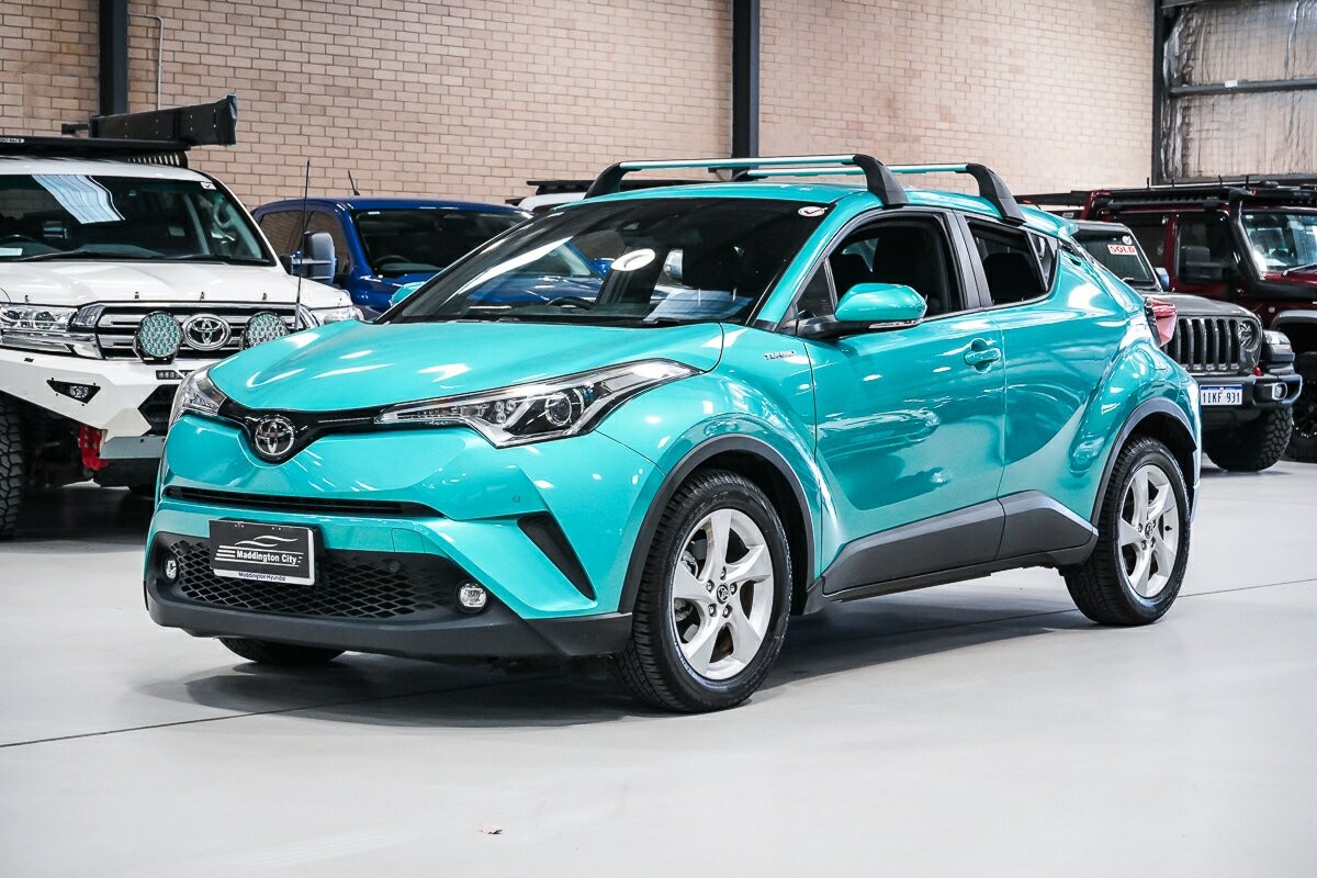 Toyota C-hr image 4