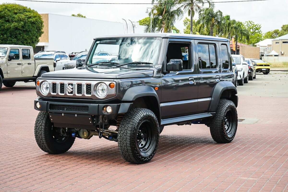 Suzuki Jimny image 4