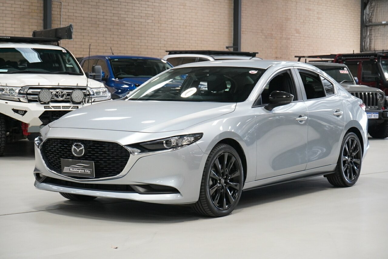 Mazda 3 image 4