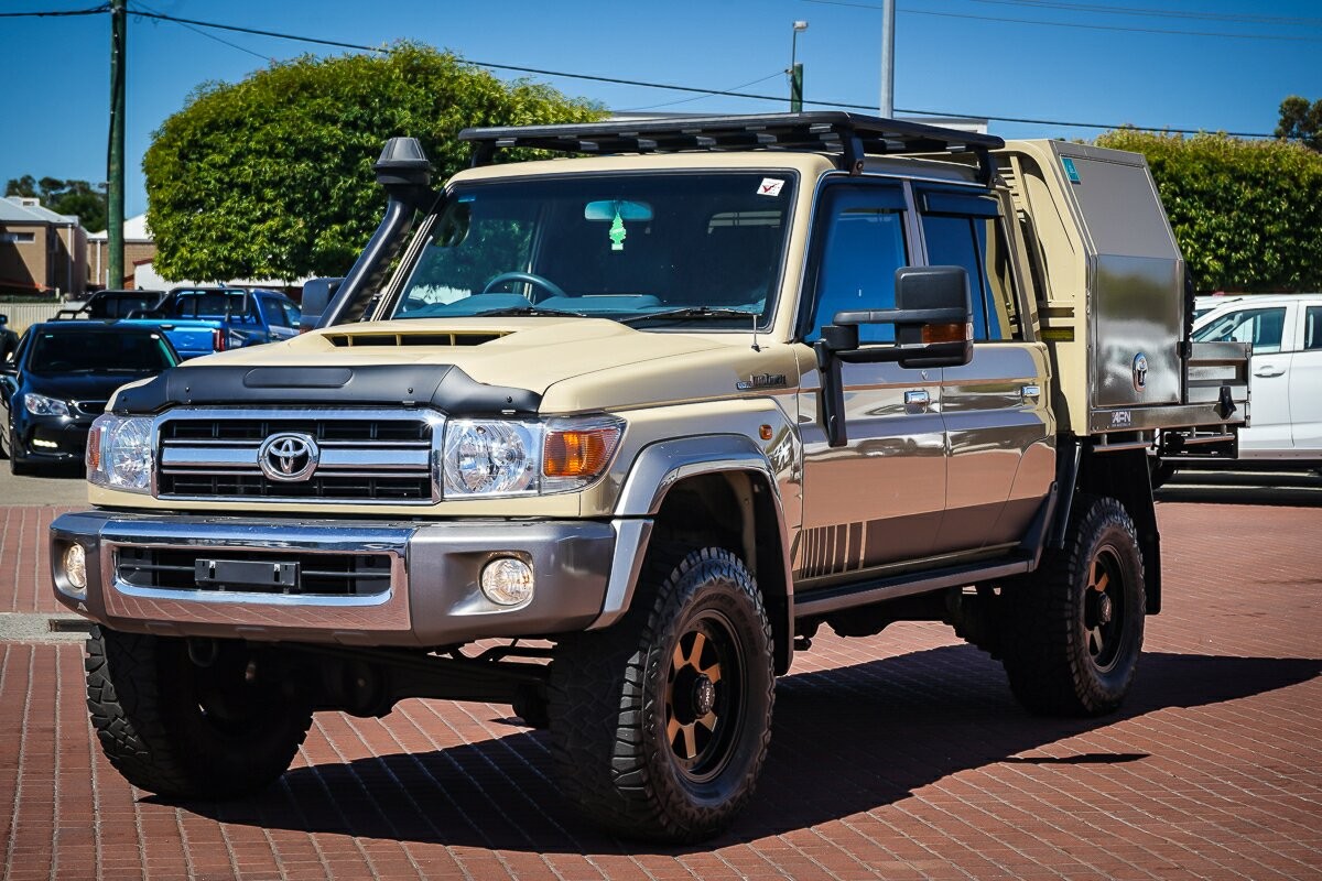 Toyota Landcruiser image 3