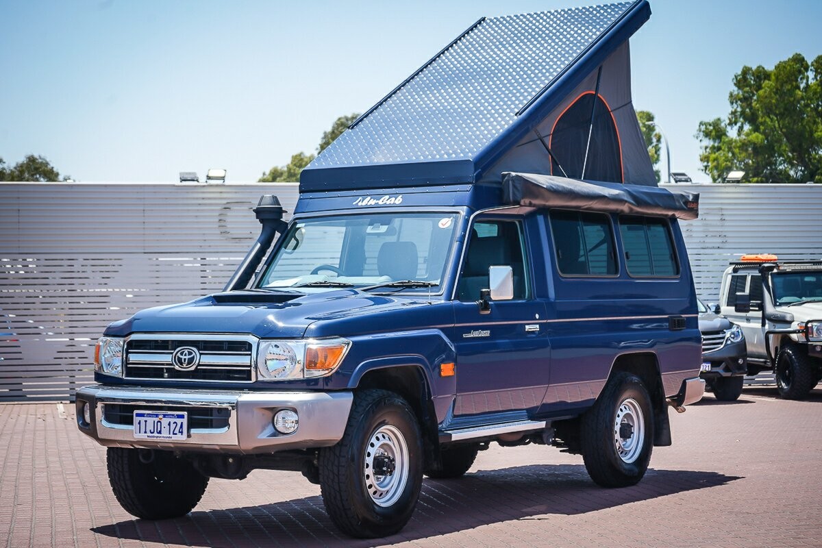 Toyota Landcruiser image 3